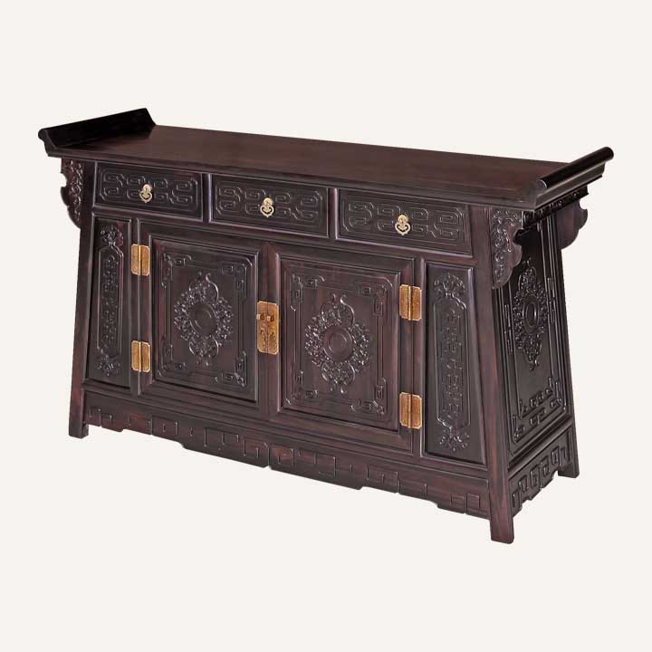 双门回纹翘头柜