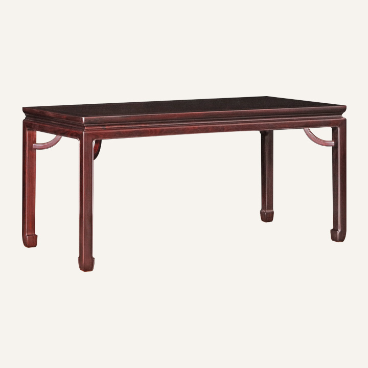 霸王枨长方桌